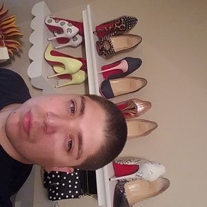 Meet your Posher, Aaron